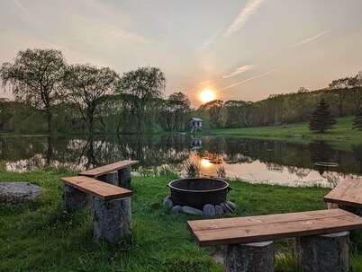 Panoramic Catskills Farmhouse and Spa