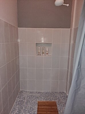 Towels, soap, toilet paper