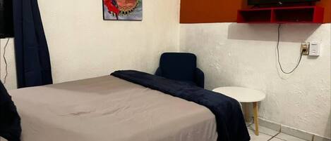 1 soverom, wi-fi (inkludert) og sengetøy