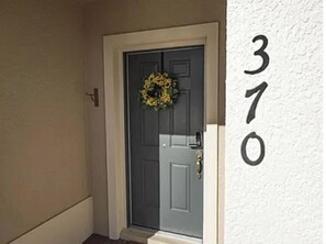 Exterior detail - Beautiful home 4 (Davenport)