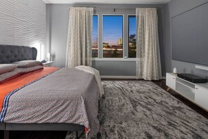 3 bedrooms, iron/ironing board, free WiFi, bed sheets