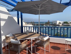 Outdoor dining - CASA del CHARCO 2.1 (Arrecife)