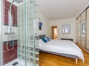 4 bedrooms, iron/ironing board, WiFi, bed sheets - Appartement Mercier - Welkeys (Lyon)