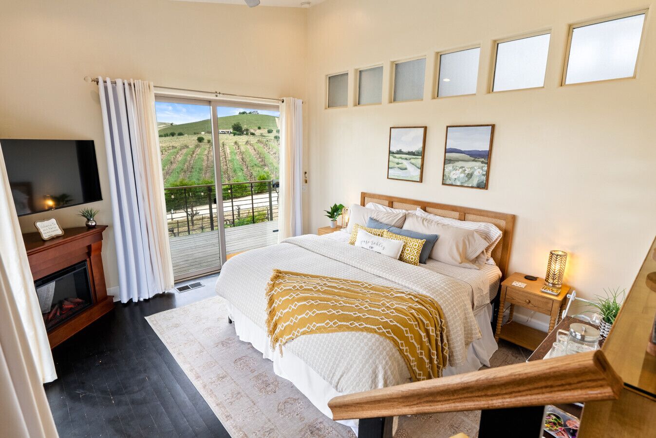 1 bedroom, desk, iron/ironing board, WiFi