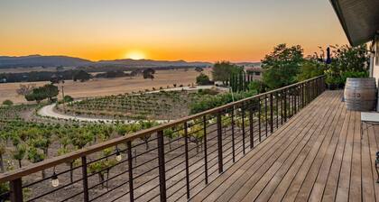 Be Suite Vineyard Retreat