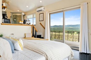 1 bedroom, desk, iron/ironing board, WiFi