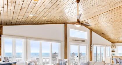 Oceanfront, Hot Tub, Game Room