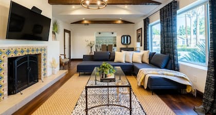 Spanish Villa Heated Pool/Jacuzzi/Pingpong/Mini-golf