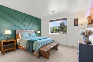 3 bedrooms, travel cot, free WiFi, bed sheets