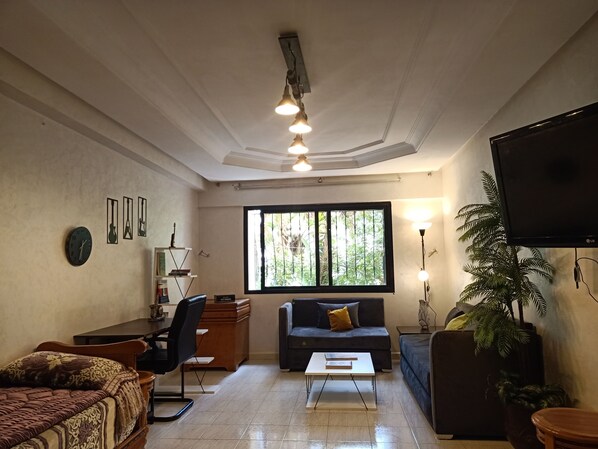 Living area - Superb flat in the heart of Tangier  (Tanger)