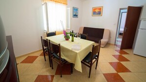 Apartment, Smoking - Zora - With Large Garden Terrace - A 5 Donji-polanda (Supetar)