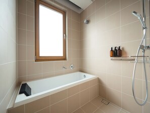 Suite Room, Non Smoking | Bathroom | Free toiletries, hair dryer, slippers, bidet - KOTOBUKI HOTEL (Kanoya)
