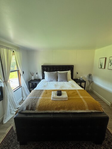 Cozy Catskills Cabin Pet-Friendly!