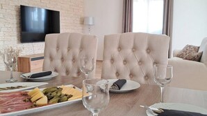 House - Holiday Houses, Villas Marina - Quiet & Spacious (Bilice)