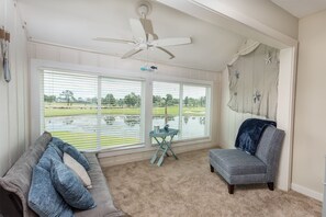 リビング エリア