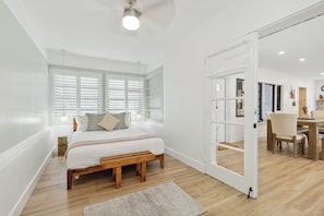2 Schlafzimmer, Schreibtisch, Bügeleisen/Bügelbrett, WLAN