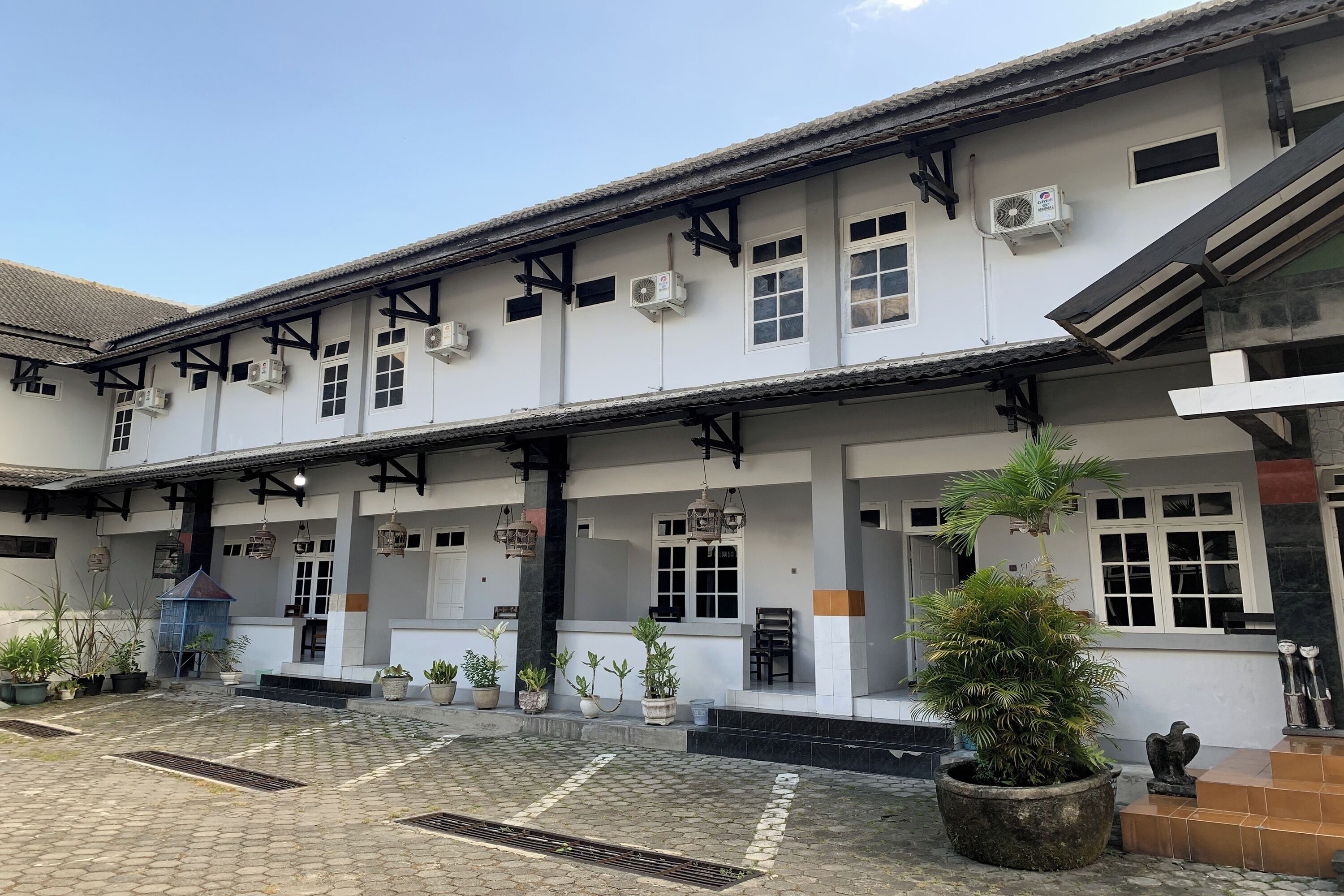 Fachada de la propiedad