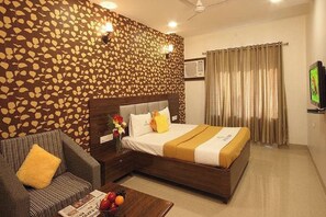 Deluxe Room | Meja, Wi-fi percuma, cadar katil 
