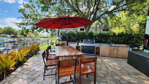 Paradise Place Waterfront Campsite River Ranch! 445