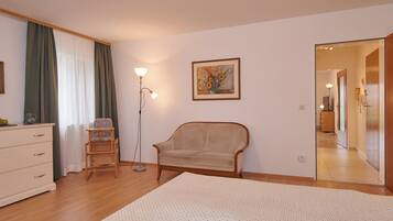 1 Schlafzimmer, Internetzugang, Bettwäsche