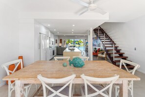 Dining - Unit 34 - 3 Bedroom Deluxe Waterfront (Noosa)