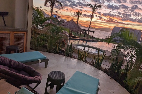 Have you seen anything more stunning? This view is off of the private patio.