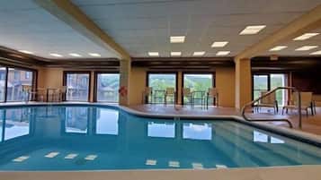 Una piscina techada