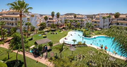 CALANOVA - Magnificent apartment with shared pool and free WiFi