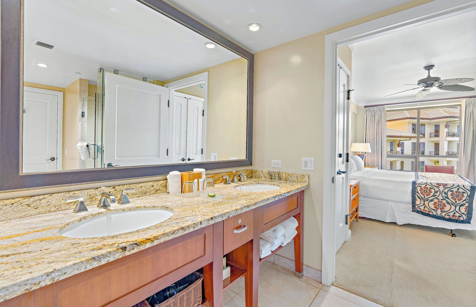 Bathtub, hair dryer, towels