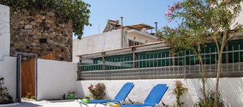 The Three Sisters House
