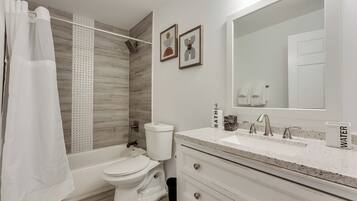 ํด๋์ ํ์ฐ์ค | ์์ค