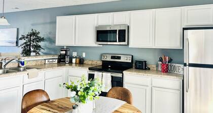 Keep it simple at this pet friendly and centrally-located place.