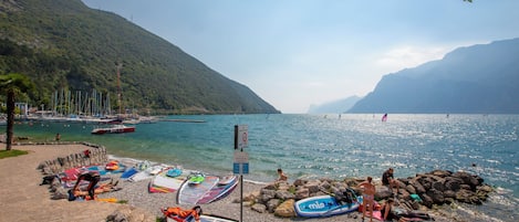 Vlak bij het strand