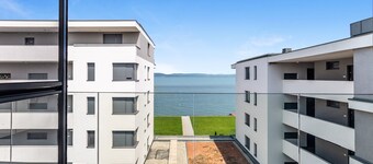 Lake Side Luxury-Steps To The Lake Lela, Balatonlelle, Hungary
