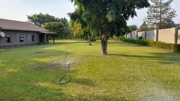 Lägenhet - 2 sovrum | Utsikt mot innergård