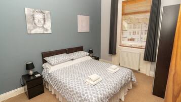 5 bedrooms, free WiFi, bed sheets