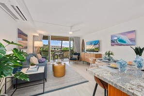 Smart TV - MV 3202 Remodel Condo Near Year Round Sandy Beach (Kihei)