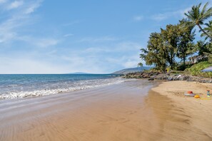 Liegestühle, Strandtücher