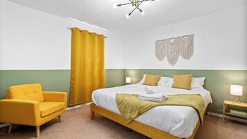 3 camere, una scrivania, ferro/asse da stiro, Wi-Fi