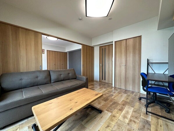 TV, offices