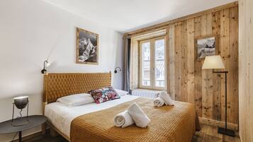 1 bedroom, iron/ironing board, travel crib, free WiFi