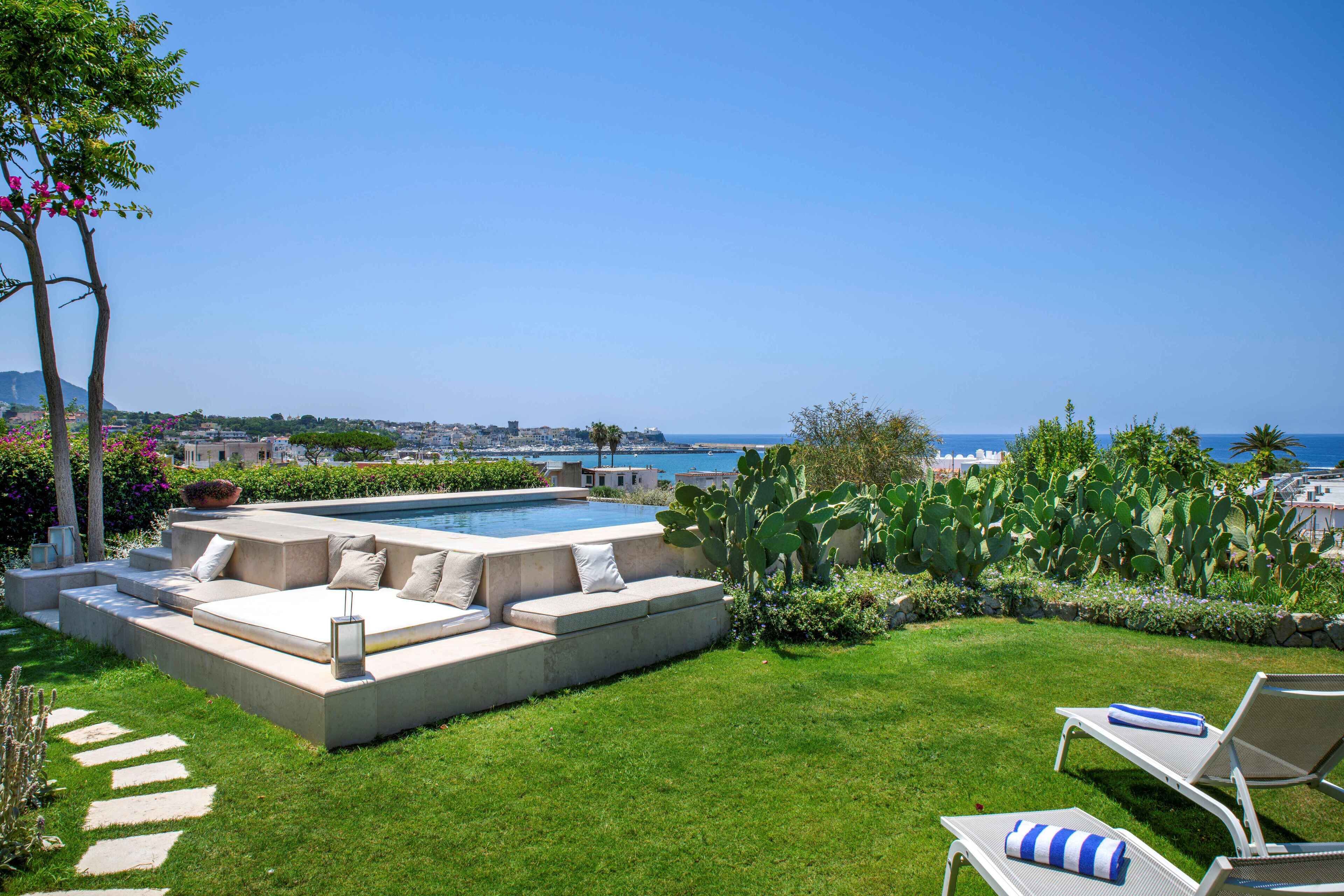 Beheizter Pool