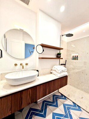 Hair dryer, towels - Sea View exclusive villa with private garden and pool (Forio)