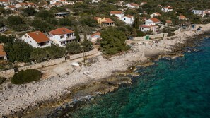 House | 4 bedrooms - Bo e - 10m From the sea - H 10 2 (Trogir)