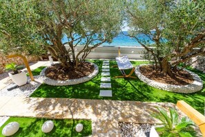 House | 4 bedrooms - Bo e - 10m From the sea - H 10 2 (Trogir)