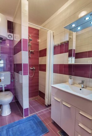3 bedrooms - Apartments Zele - Close to Marina (Kastela)