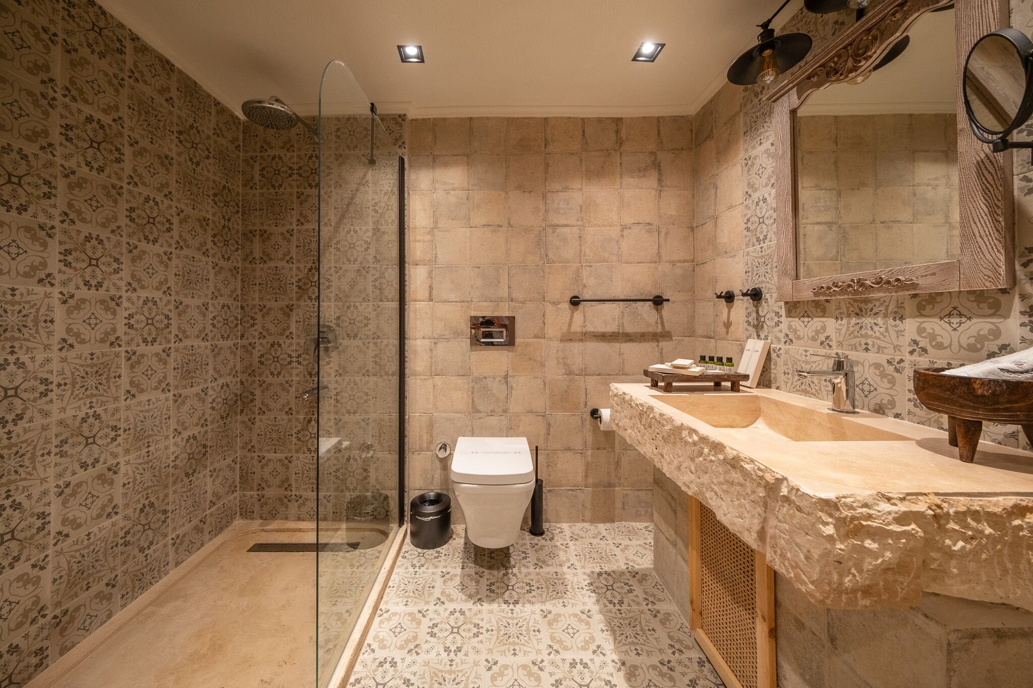 Standard Room | Bathroom