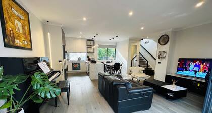 Relaxing home at near Chadstone with unlimited wifi and NETFLIX