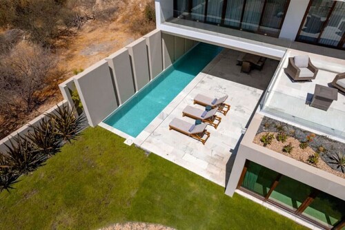 Cozy Lux Villa with Pool/Jacuzzi, near Golf Course