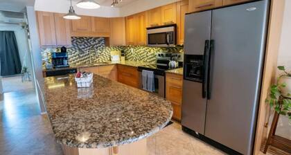 Quiet, Inviting, Artsy Mesa Condo